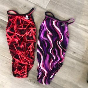 TYR durafast practice suit size 26 (girls 7/8)